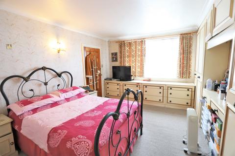 511 Uxbridge Road, Hayes, UB4 8HN