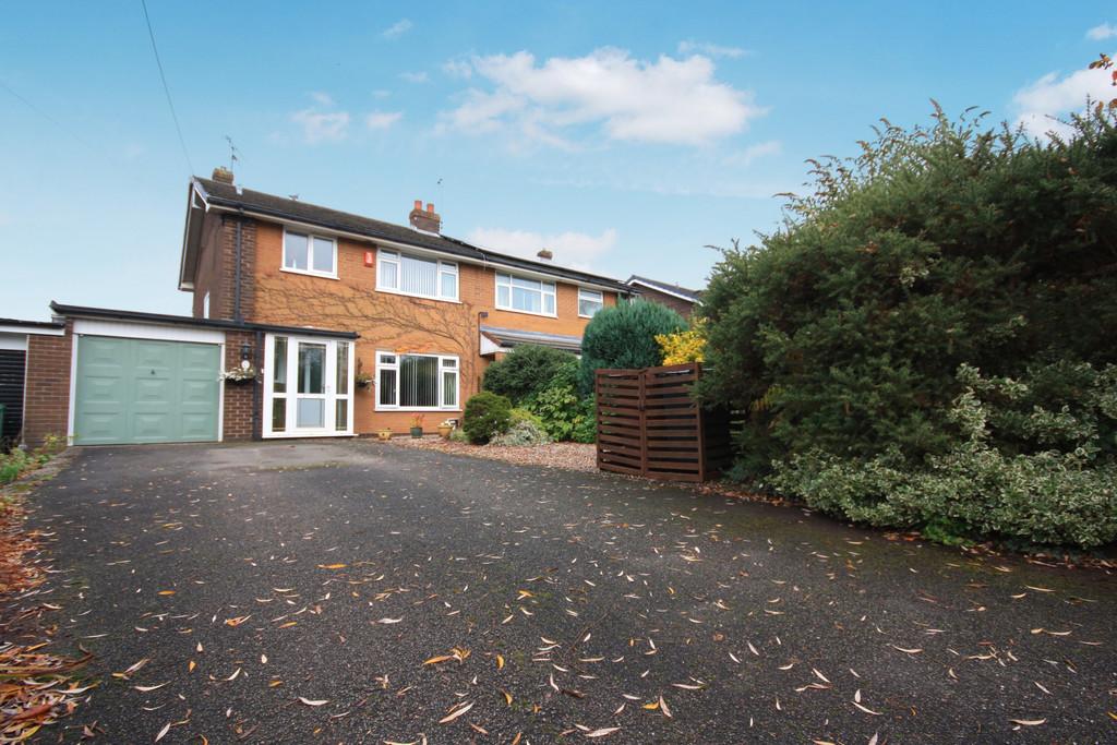 Crewe Road, Alsager 3 bed semidetached house £230,000