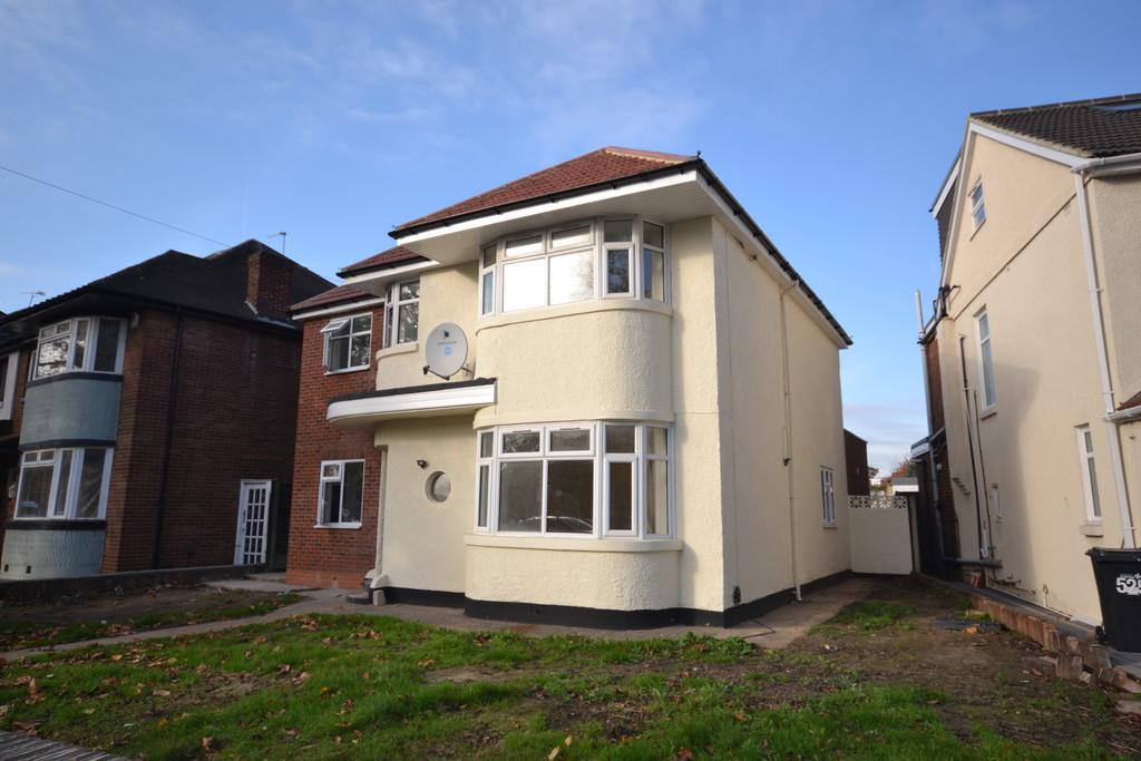 Longbridge Road, Barking 4 bed terraced house £1,900 pcm (£438 pw)