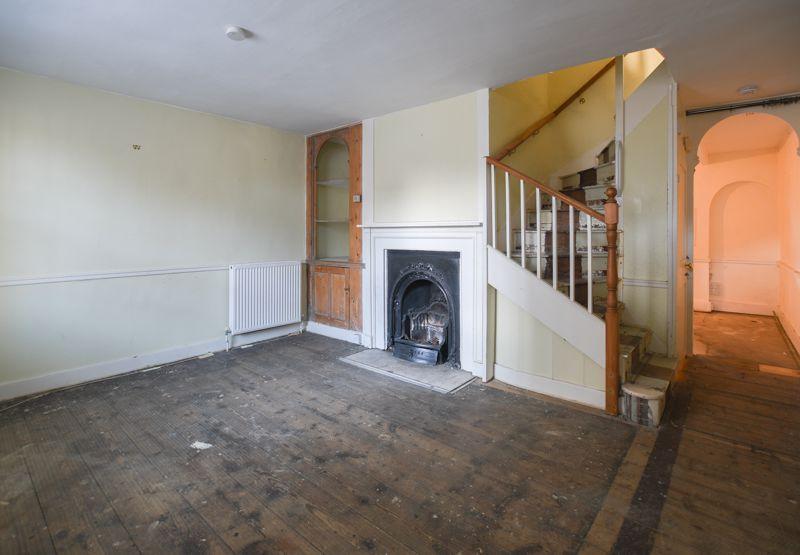 Deal Conservation Area 4 bed terraced house £450,000