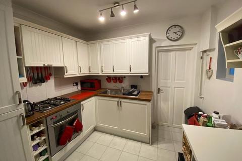 Ground Floor Flat, 125 Clare Road, Cardiff, CF11 6QR
