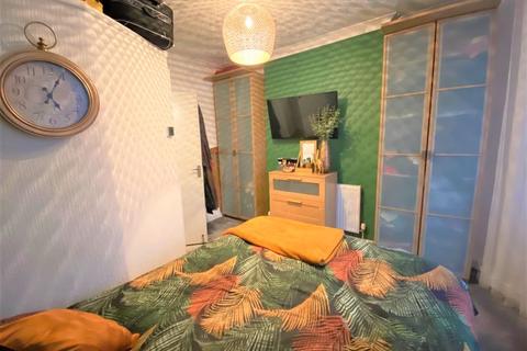 Ground Floor Flat, 125 Clare Road, Cardiff, CF11 6QR