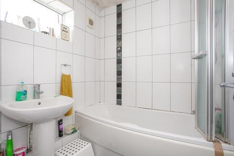 6 Park Meadow, Hatfield, AL9 5HA