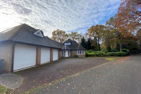 10 Rosemary Drive, Sutton Coldfield, B74 3AG