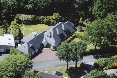 10 Rosemary Drive, Sutton Coldfield, B74 3AG