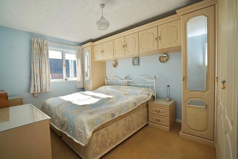 3 bedroom semi-detached house for sale, Hunters Way, Kimbolton, Huntingdon, PE28