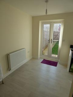 2 bedroom terraced house to rent, Leyland Road, Dunstable