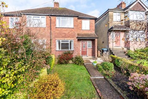136 Banstead Road, Caterham, CR3 5QF
