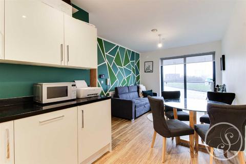 2 bedroom apartment for sale - X1 Aire, Cross Green Lane, Leeds
