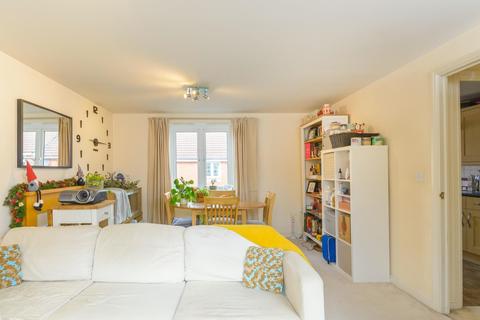 82 Bristol South End, Bristol, BS3 5BJ