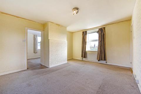 3 Elm Road, Overton, Basingstoke, RG25 3JJ