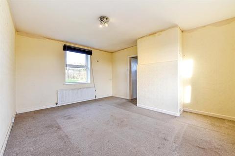 3 Elm Road, Overton, Basingstoke, RG25 3JJ