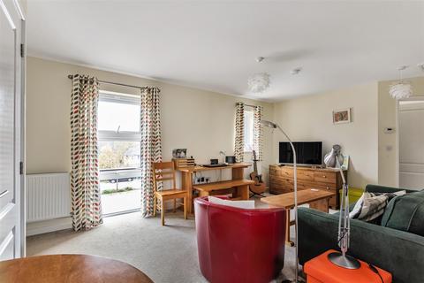 10 Longstem Drive, Dartington, Totnes, TQ9 6FS