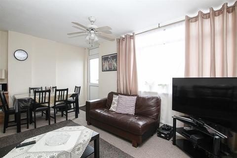 26 Railway Square, Brentwood, CM14 4LN