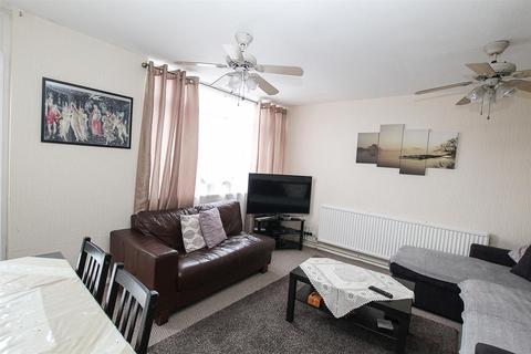 26 Railway Square, Brentwood, CM14 4LN
