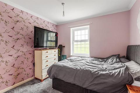 8 Middlefield Close, Weaverthorpe, Malton, YO17 8EJ