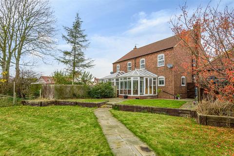 8 Middlefield Close, Weaverthorpe, Malton, YO17 8EJ