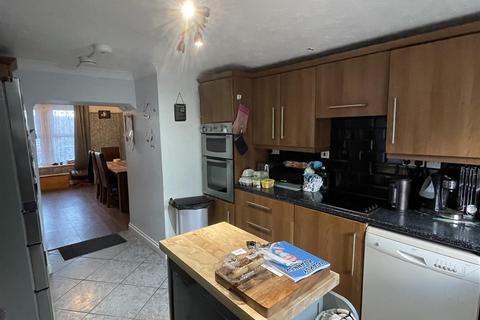 1 Roche Road, Bugle, St Austell, PL26 8PL