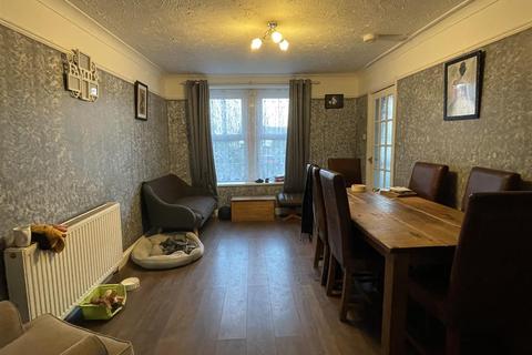 1 Roche Road, Bugle, St Austell, PL26 8PL