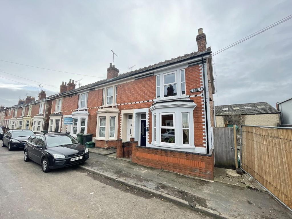 Cecil Road, Linden, Gloucester 3 bed end of terrace house £215,000