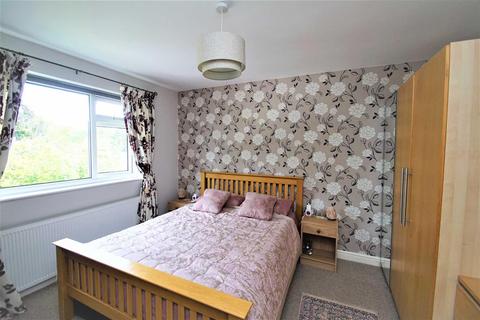 89 Barwick Road, Leeds, LS15 8SP