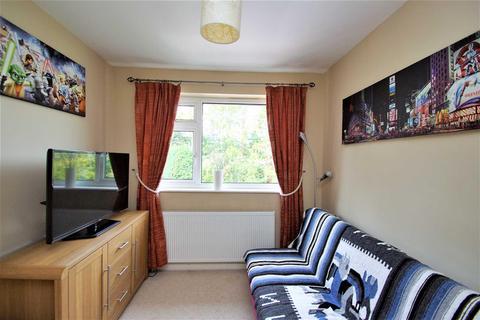 89 Barwick Road, Leeds, LS15 8SP