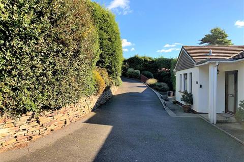 11 Tower Park, Fowey, PL23 1JD