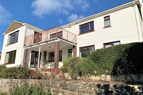 11 Tower Park, Fowey, PL23 1JD