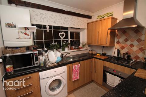 2 bedroom apartment to rent, Mallard Drive, SLOUGH