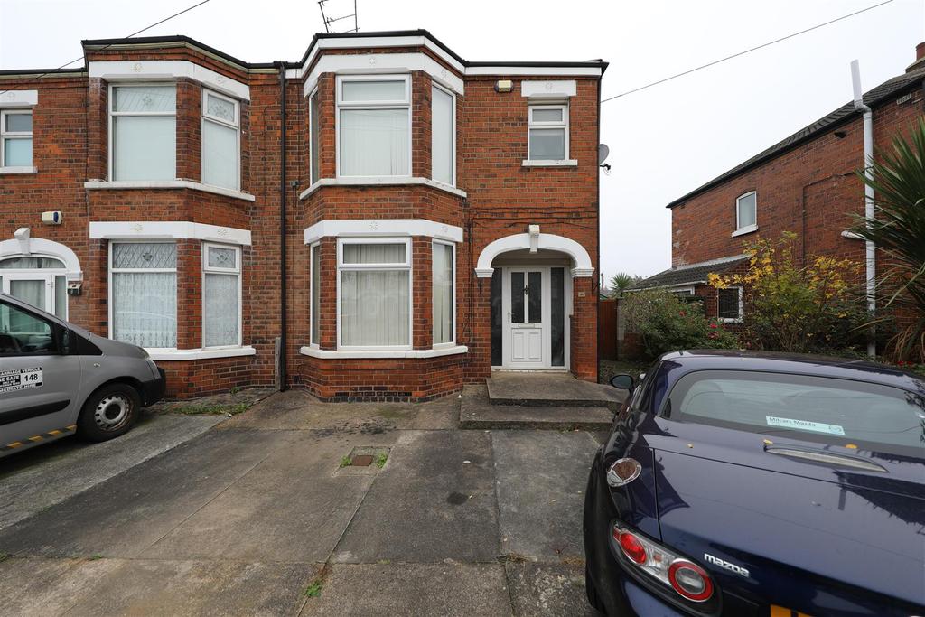 Woldcarr Road, Hull 3 bed semidetached house £170,000