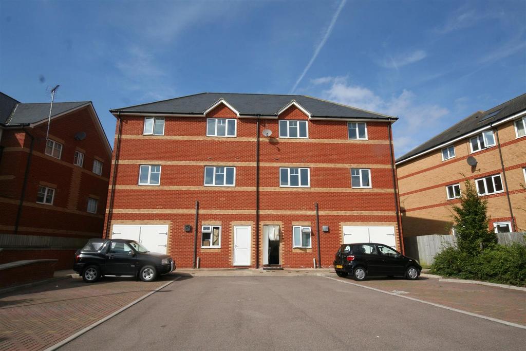 Williams Way, Kennington, Ashford 2 bed flat £795 pcm (£183 pw)