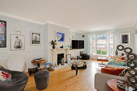 21 Agincourt, Ascot, SL5 7SJ