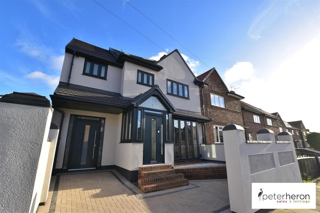 Plains Road, Plains Farm, Sunderland 5 bed semidetached house £200,000