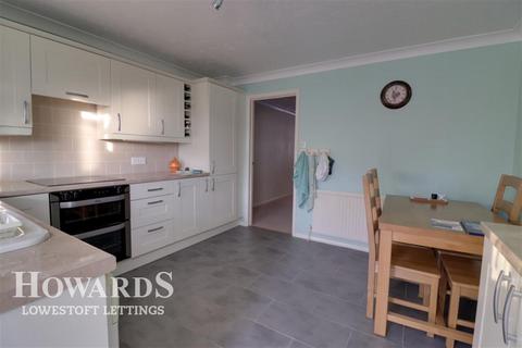 2 bedroom terraced house to rent, Avondale Road, Lowestoft