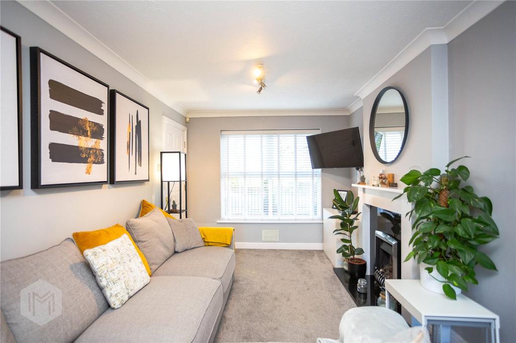 Warrington Road, Glazebury... 3 bed terraced house £225,000