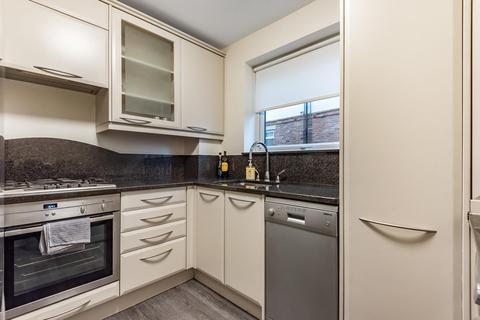 Flat 1, Fontaine Court, 1 Hayne Road, Beckenham, BR3 4HY
