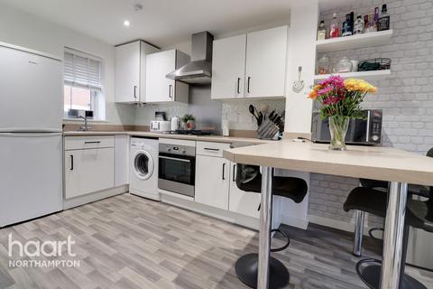 75 Balmoral Close, Northampton, NN5 4WA