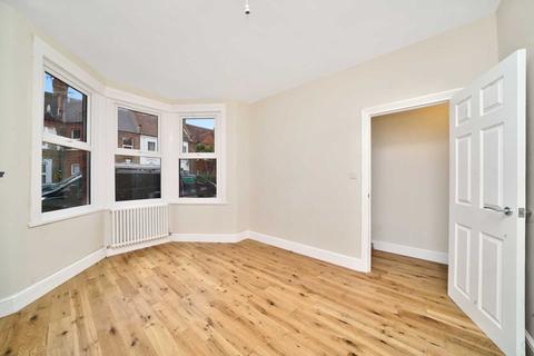 47 Kettlebaston Road, London, E10 7PE