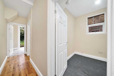 47 Kettlebaston Road, London, E10 7PE