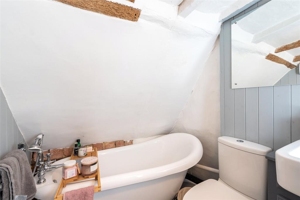 Bed 2 En Suite