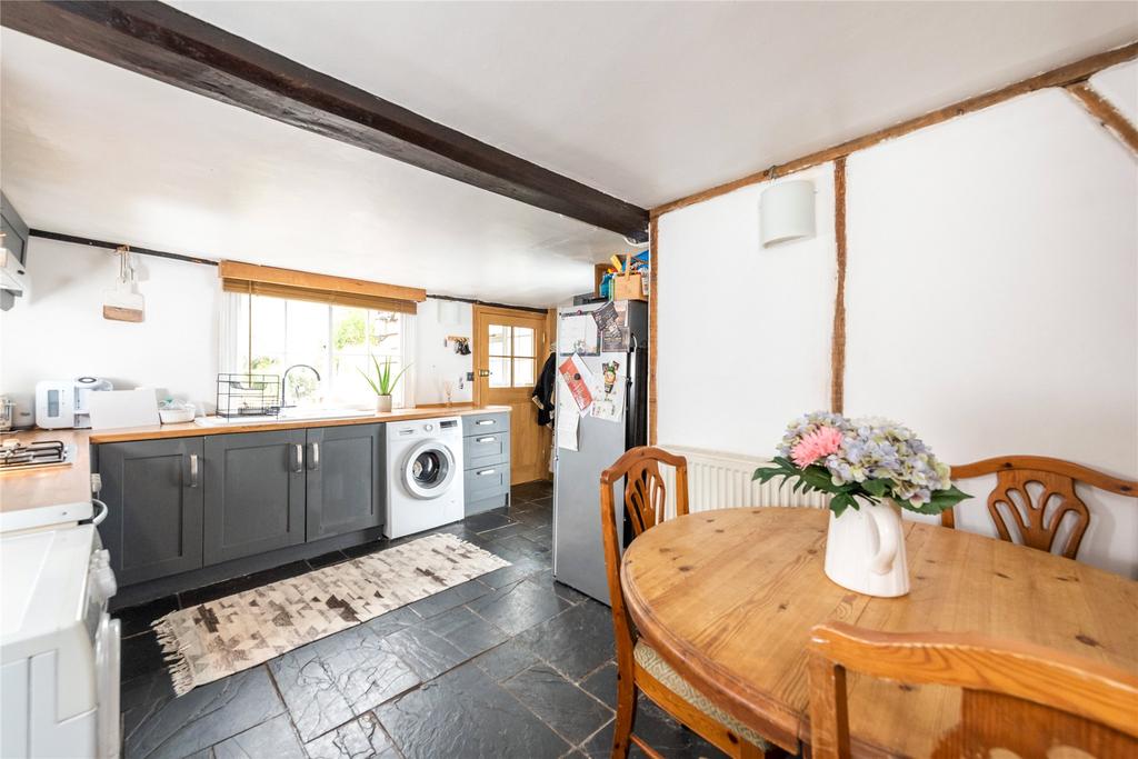 Kitchen/Breakfast Rm