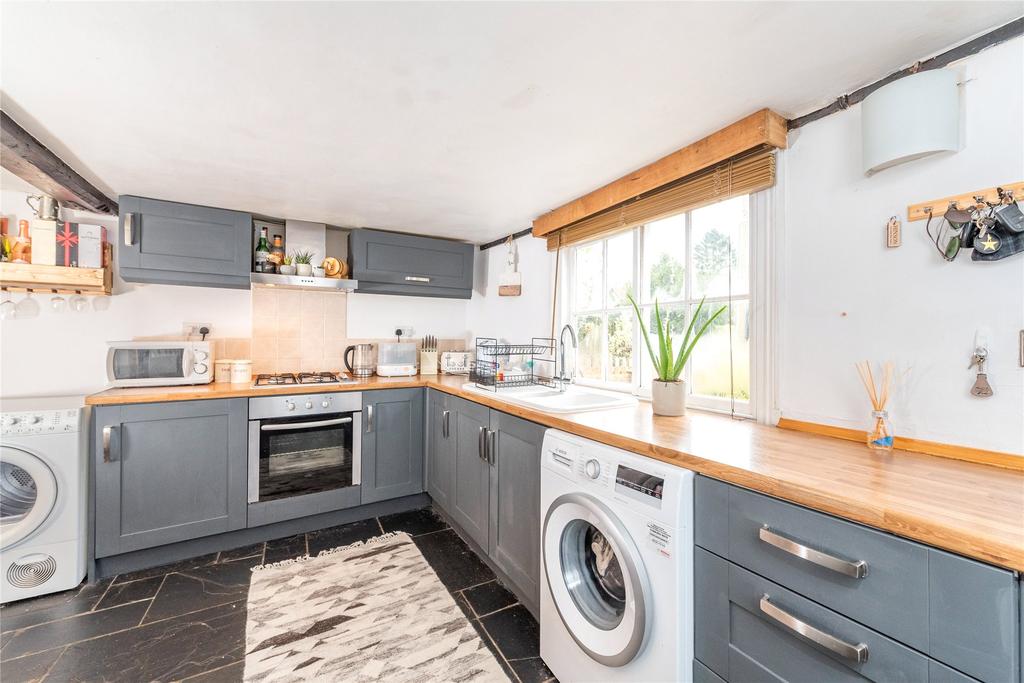 Kitchen/Breakfast Rm