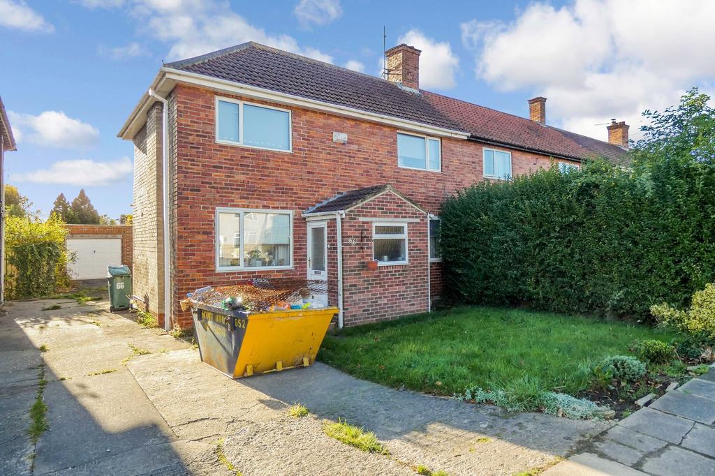 Central Avenue, Billingham, Durham... 3 bed terraced house £120,000