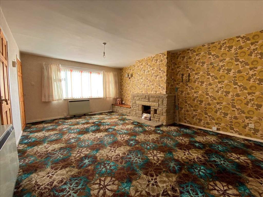 Collingwood Avenue, Corby 2 bed apartment £139,995