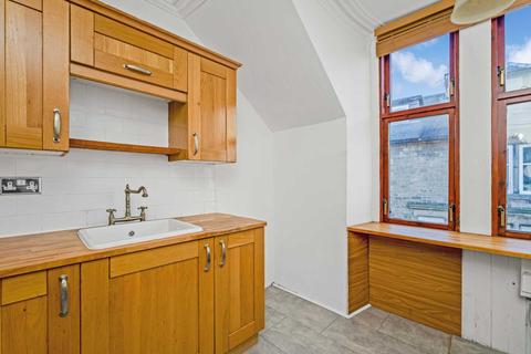 3 bedroom apartment for sale - High Street, Kilmacolm