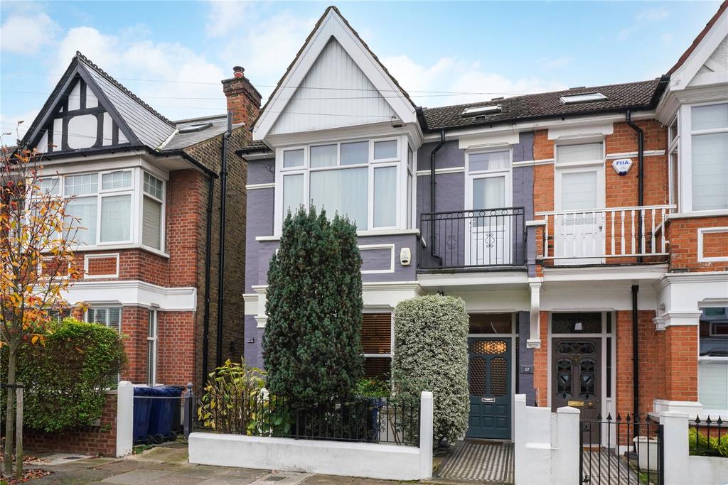 Whitehall Gardens, London, W3 4 bed semidetached house £1,200,000
