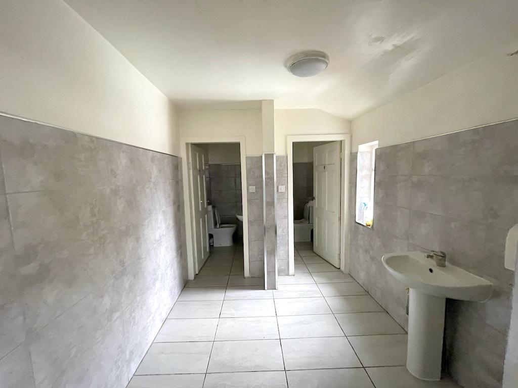 Image 14.jpeg