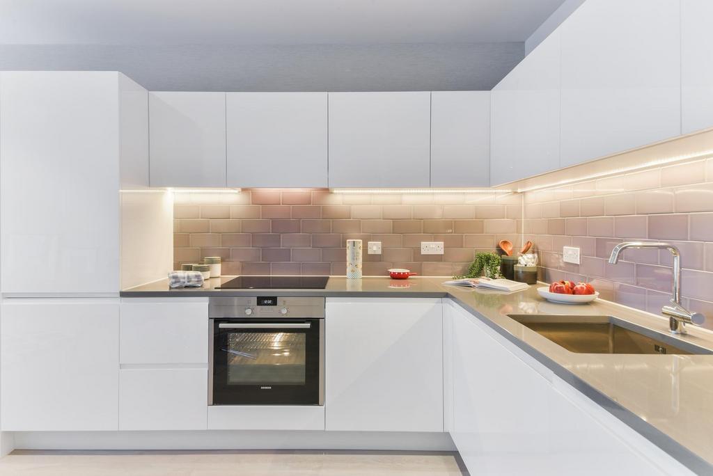 Apartment in London - View 3