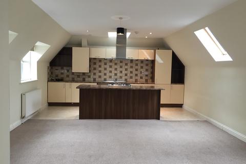 3 bedroom flat to rent - Park View Court, Wallbeck Close, Northampton, Northamptonshire. NN2 8FD