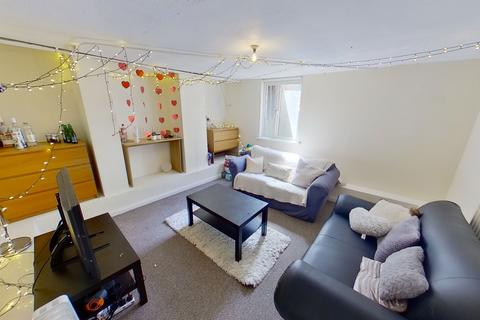 5 bedroom house to rent, Claremont Avenue, Leeds